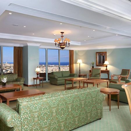 Готель Al Habtoor Grand Бейрут Екстер'єр фото